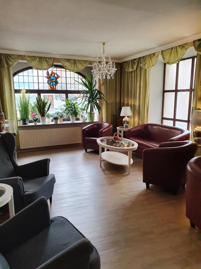 Hotel Zur Traube Freyburg Ngoại thất bức ảnh