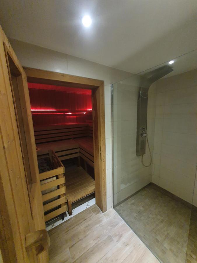 Hotel Zur Traube Freyburg Ngoại thất bức ảnh