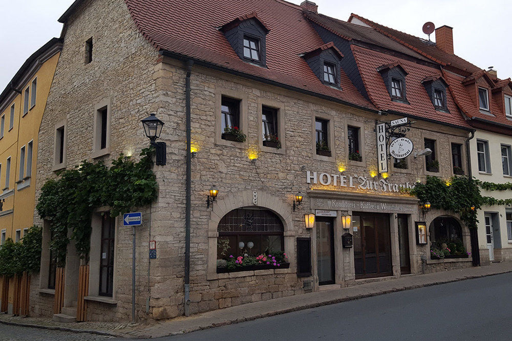 Hotel Zur Traube Freyburg Ngoại thất bức ảnh