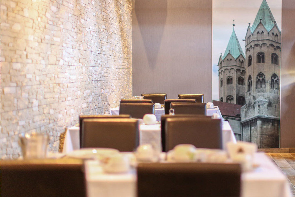 Hotel Zur Traube Freyburg Ngoại thất bức ảnh